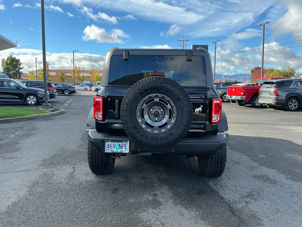 Used 2025 Ford Bronco Big Bend w/ Black Diamond Package AWD/4WD image 6