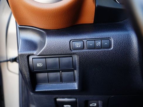 Used 2022 Lexus IS 300 300 image 27