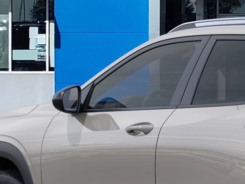 New 2026 Chevrolet Trax ACTIV w/ Sunroof Package FWD image 12