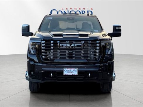 New 2026 GMC Sierra 3500 Denali Ultimate image 9