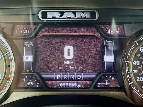 Used 2019 RAM 3500 Limited image 15