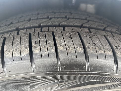 Used 2024 Nissan Altima 2.5 SV image 12