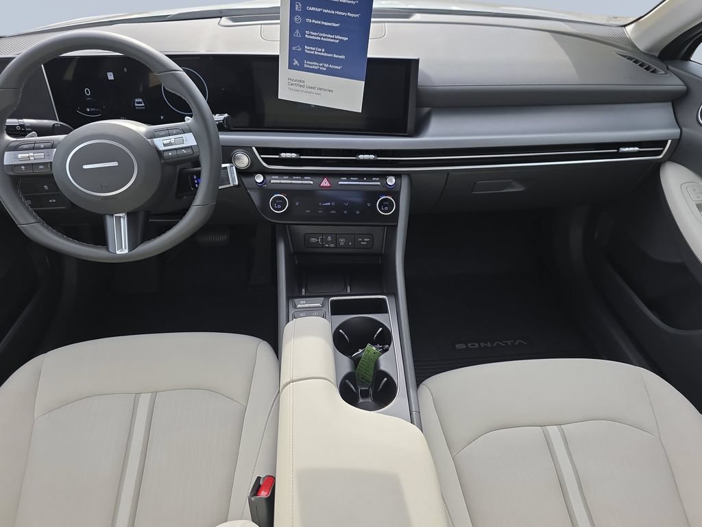 Certified 2025 Hyundai Sonata SEL FWD image 13