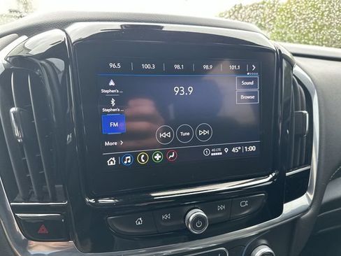 Used 2023 Chevrolet Traverse LT AWD/4WD image 14