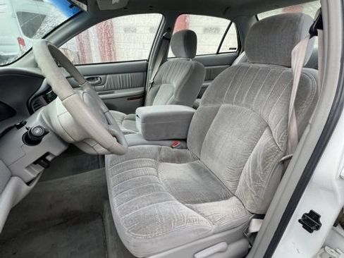 Used 1998 Buick Century Custom image 10