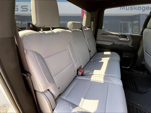 Used 2024 GMC Sierra 1500 SLE RWD image 24
