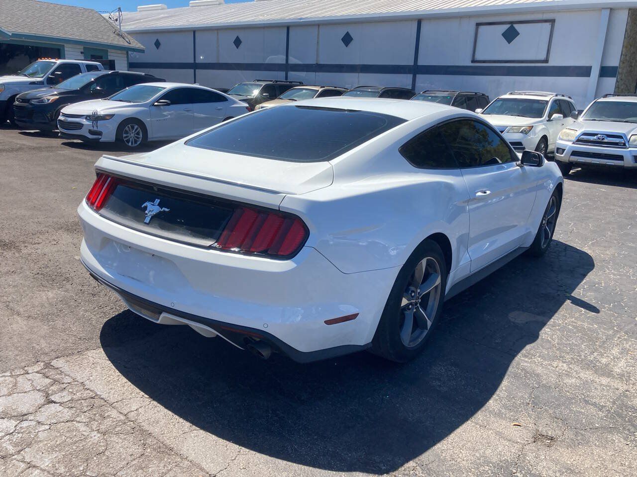 Used 2015 Ford Mustang Coupe w/ Equipment Group 051A RWD image 10