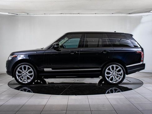 Used 2016 Land Rover Range Rover Supercharged image 4