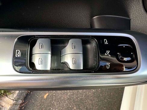 Certified 2023 Mercedes-Benz C 300 4MATIC Sedan image 13