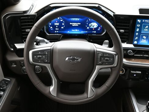 Used 2026 Chevrolet Silverado 1500 LT Trail Boss w/ Safety Package image 14