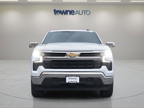 Used 2023 Chevrolet Silverado 1500 LT AWD/4WD image 10