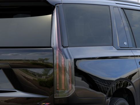 New 2026 Cadillac Escalade ESV V AWD/4WD image 11