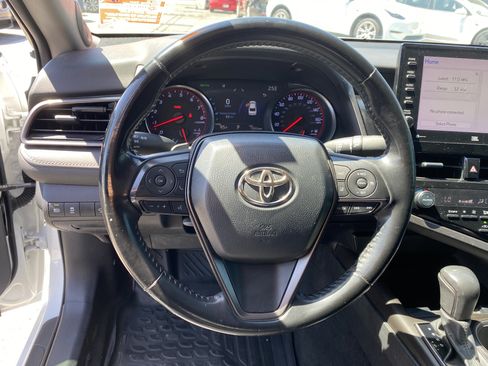 Used 2021 Toyota Camry XSE w/ Carpet Mat Package (TMS) FWD image 23