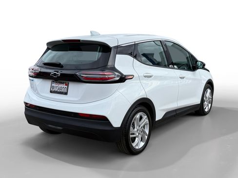 Used 2023 Chevrolet Bolt LT w/ Driver Confidence Package image 5