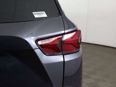 Used 2022 Chevrolet Blazer LT FWD image 17