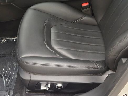 Used 2023 Maserati Quattroporte GT RWD image 35