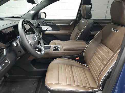 New 2026 GMC Acadia Denali Ultimate w/ LPO, Floor Liner Package image 24