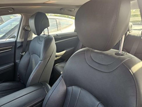 Used 2018 Genesis G80 3.8 w/ Option Group 02 RWD image 17