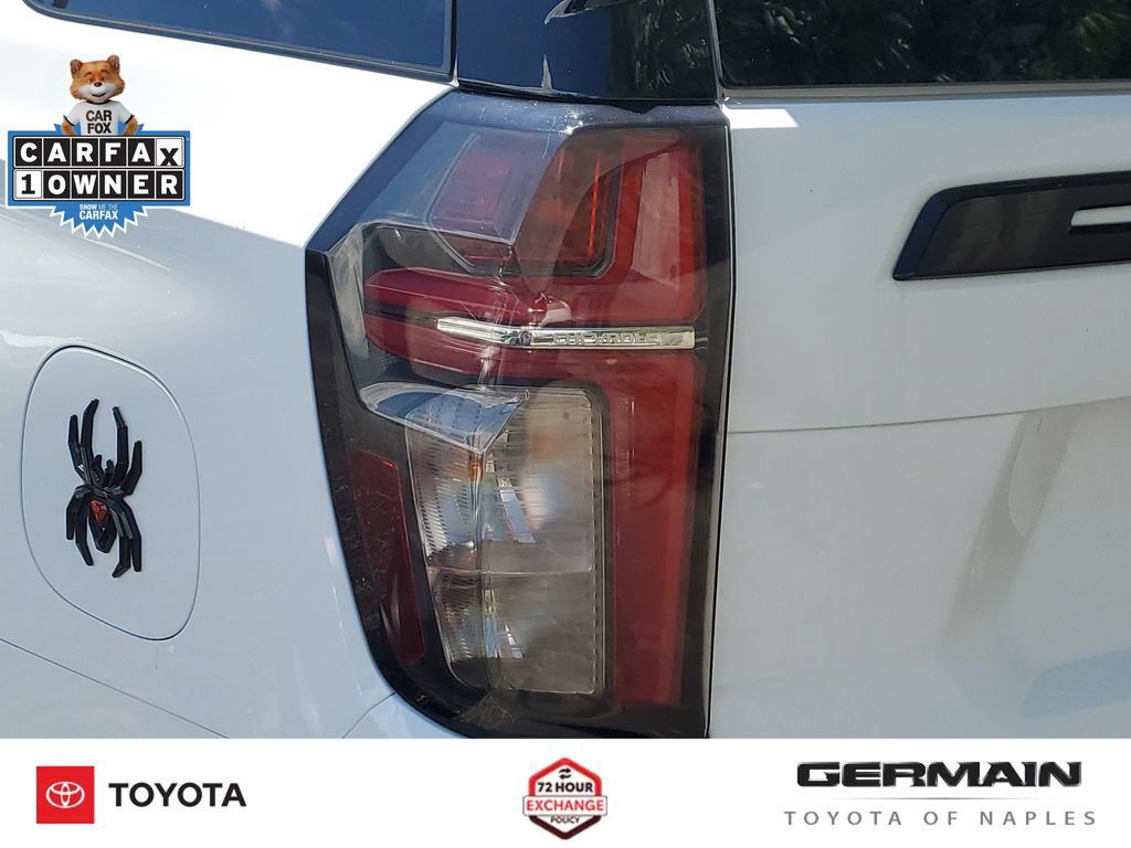 Used 2023 Chevrolet Tahoe RST w/ Luxury Package RWD image 17