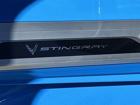 Used 2024 Chevrolet Corvette Stingray Premium Conv w/ Z51 Performance Package image 9