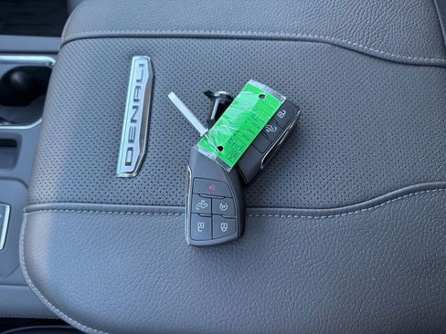 New 2026 GMC Sierra 3500 Denali w/ Technology Package image 27