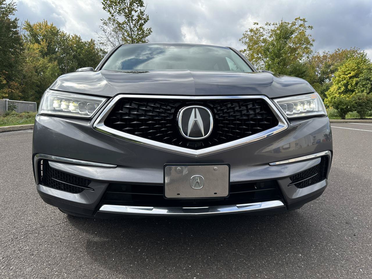 Used 2017 Acura MDX w/ Technology Package AWD/4WD image 10