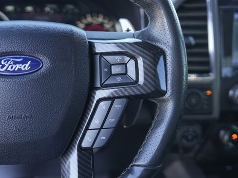 Certified 2019 Ford F150 Raptor w/ Equipment Group 802A Luxury image 24