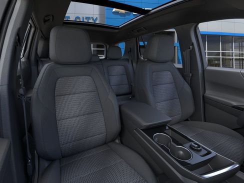 New 2026 Chevrolet Equinox LT w/ Safety and Technology Package image 16