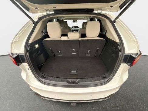 Used 2024 MAZDA CX-90 Plug-In Hybrid w/ Premium Pkg image 27