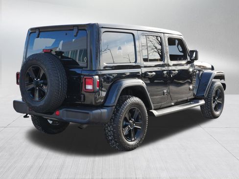 Used 2021 Jeep Wrangler Unlimited Sahara image 7