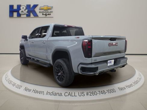 Used 2024 GMC Sierra 1500 Elevation w/ X31 Off-Road Package AWD/4WD image 4