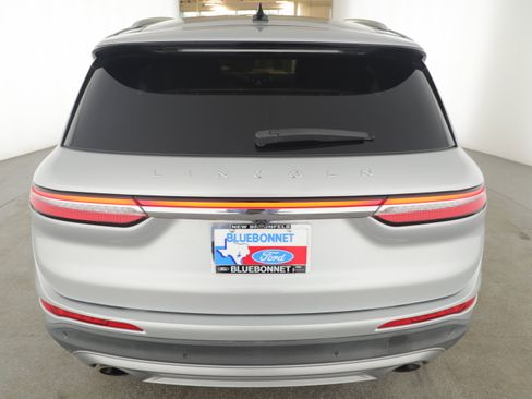 Used 2020 Lincoln Corsair FWD w/ Equipment Group 101A image 4