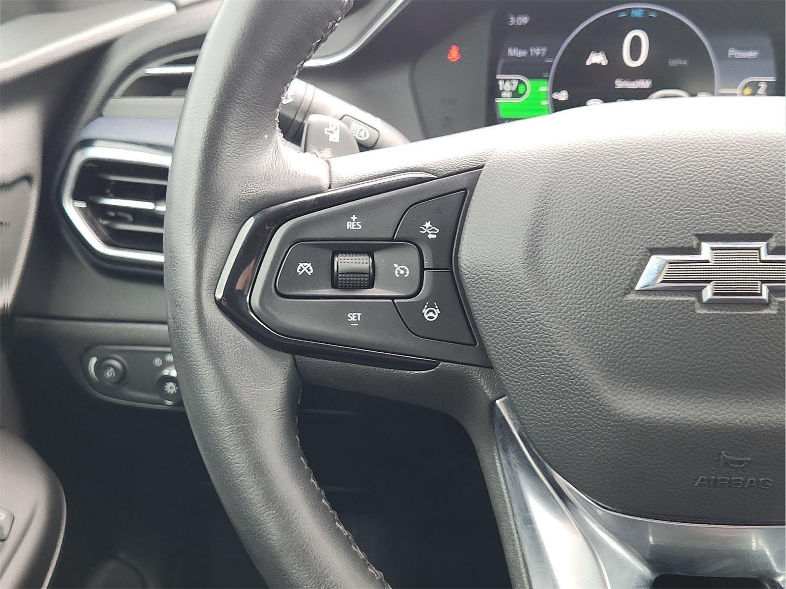Used 2023 Chevrolet Bolt EUV Premier w/ Super Cruise Package FWD image 28