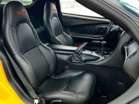 Used 2003 Chevrolet Corvette Z06 w/ Memory Package, 3 Drivers image 16