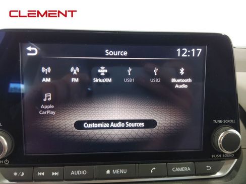 Used 2022 Nissan Rogue SV AWD/4WD image 23