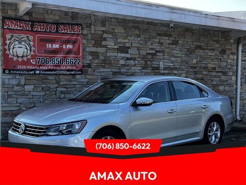 Used 2016 Volkswagen Passat 1.8T S FWD image 1
