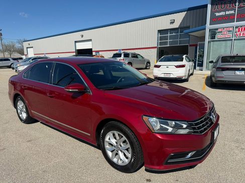 Used 2016 Volkswagen Passat 1.8T S image 3