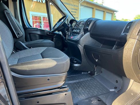 Used 2021 RAM ProMaster 1500 FWD image 21