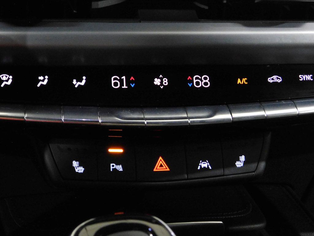 Used 2025 Cadillac XT4 Sport w/ LPO, Floor Liner Package AWD/4WD image 38