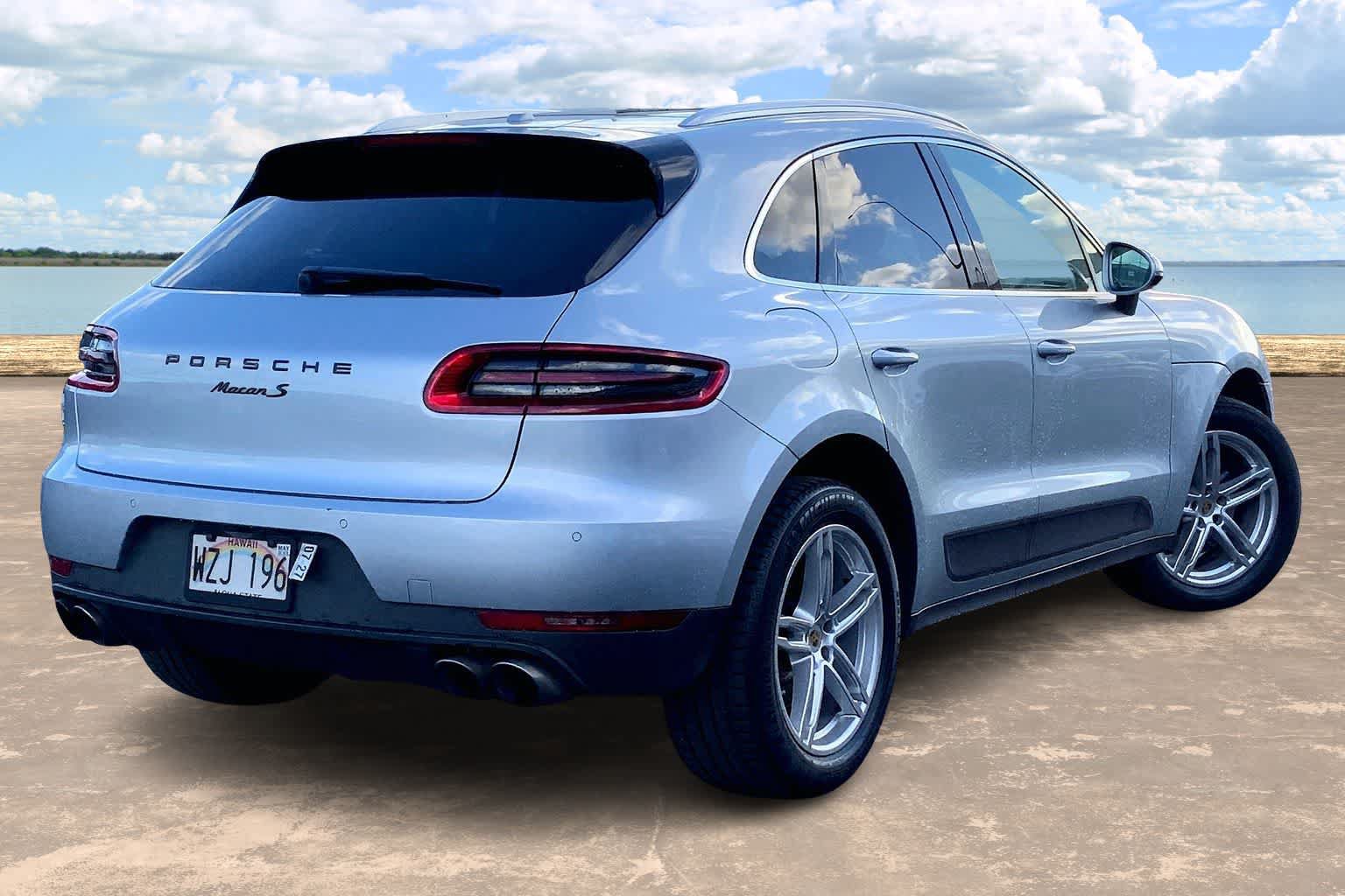 Used 2018 Porsche Macan S AWD/4WD image 22