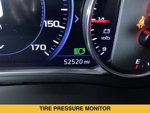 Certified 2022 Chevrolet Traverse Premier w/ Redline Edition AWD/4WD image 4