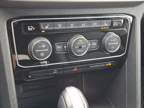 Used 2023 Volkswagen Atlas SE w/ Black Wheel Package AWD/4WD image 15