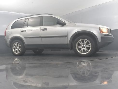 Used 2004 Volvo XC90 2.5T AWD/4WD image 18