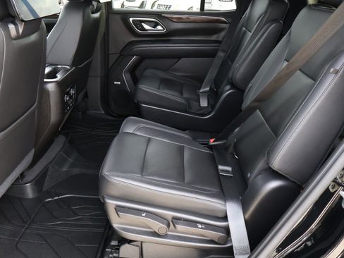 Used 2021 Chevrolet Tahoe Z71 w/ Luxury Package image 23