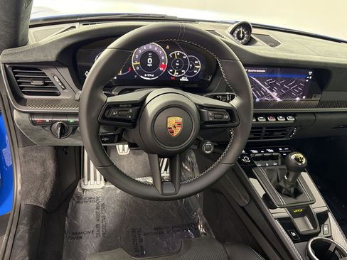 Certified 2026 Porsche 911 GT3 w/ Weissach Package RWD image 27