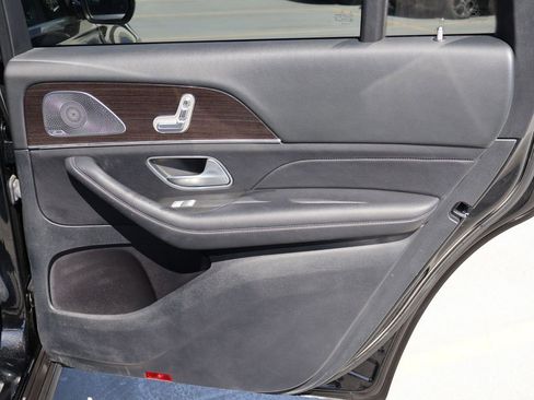 Used 2020 Mercedes-Benz GLS 450 4MATIC image 15