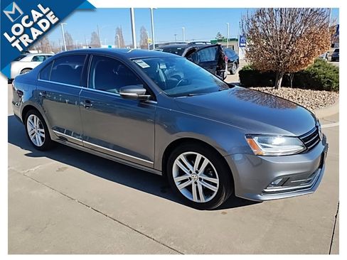 Used 2017 Volkswagen Jetta SEL image 5