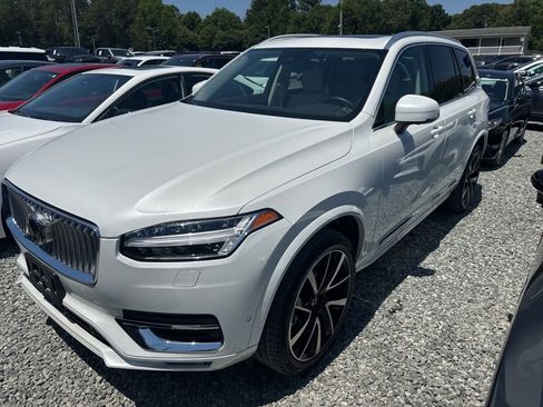 Used 2023 Volvo XC90 B5 Plus w/ Protection Package Premier AWD/4WD image 1