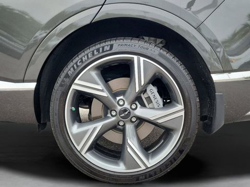 Used 2025 Genesis GV80 2.5T Prestige AWD/4WD image 36