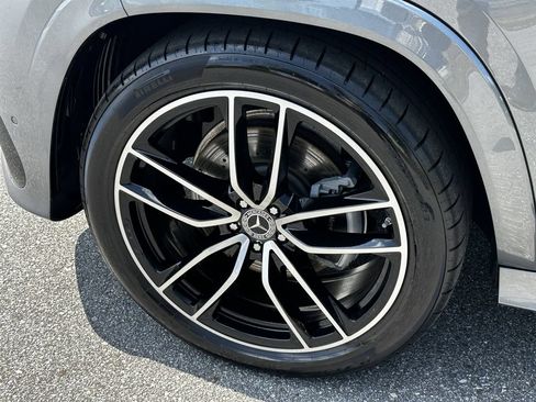 Certified 2025 Mercedes-Benz GLS 450 4MATIC w/ AMG Line Exterior image 13
